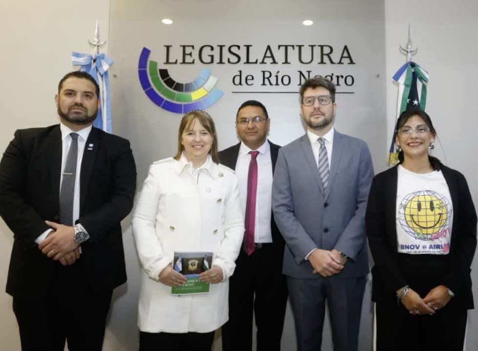 El bloque Vamos con Todos se pronuncia contra la "Ley de Inviolabilidad de la Propiedad Privada"