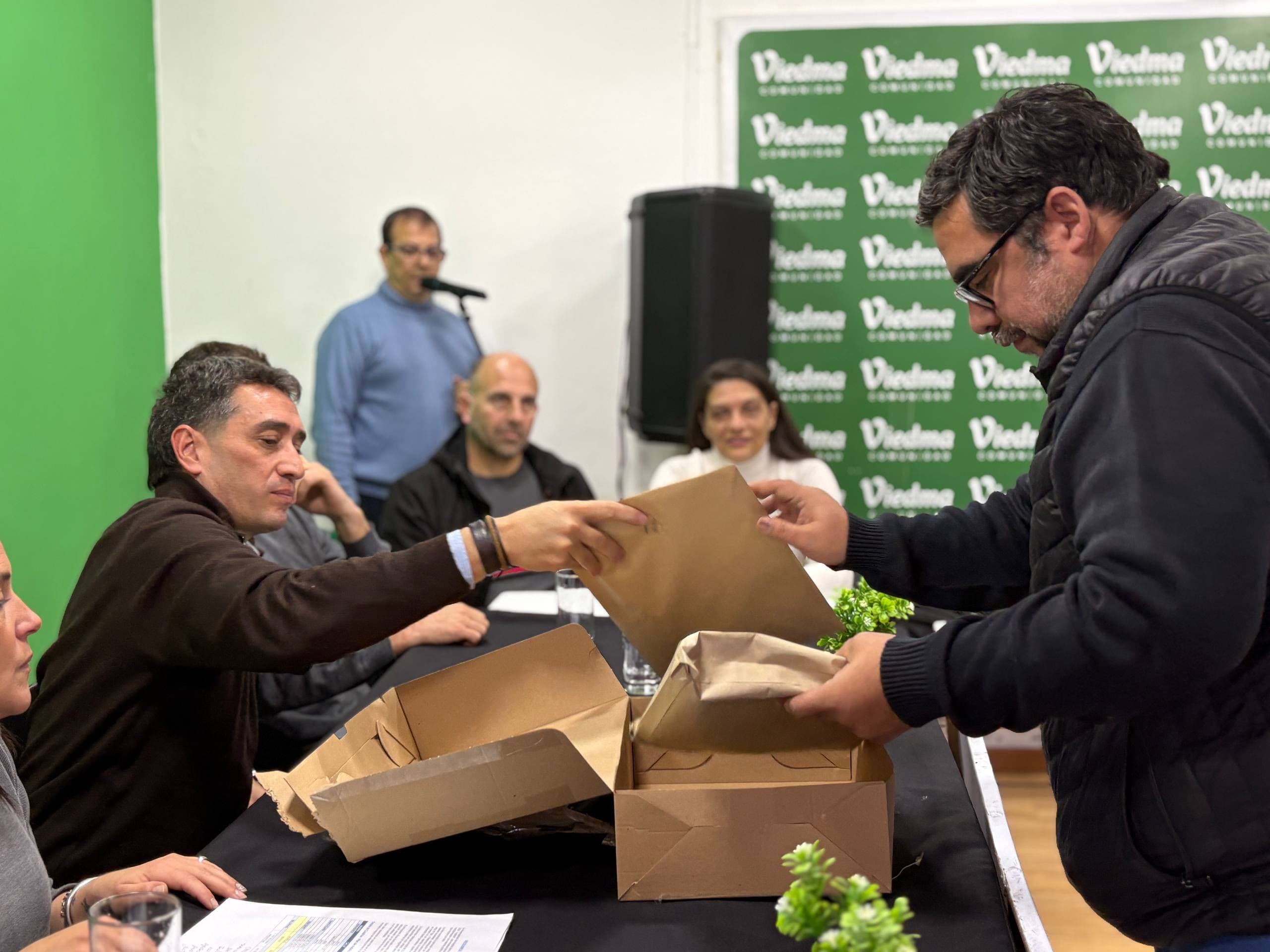Realizaron la licitación de la primera etapa del Plan de Asfalto 2026 para Viedma