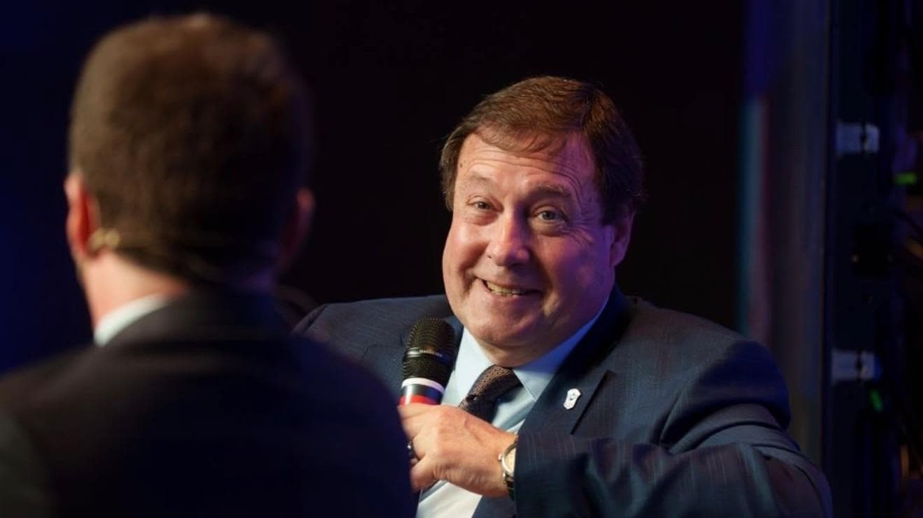 Los 51 mil millones de dólares anunciados por Argentina LNG "no llegan a Río Negro por casualidad" afirmó Weretilneck