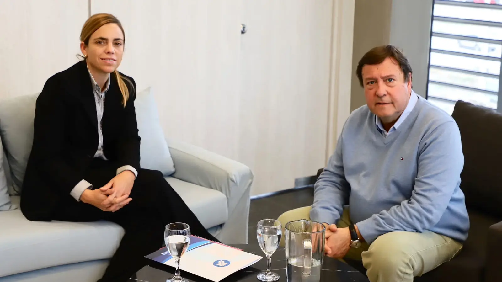 Reunión del gobernador Weretilneck y la intendenta de Roca María Emilia Soria