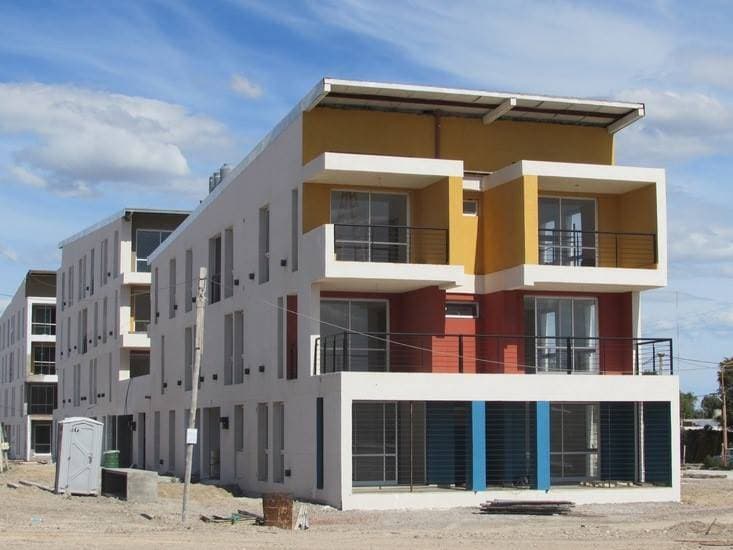 Confirman condena contra el Banco Hipotecario y una empresa constructora por defectos en viviendas Procrear en en Carmen de Patagones