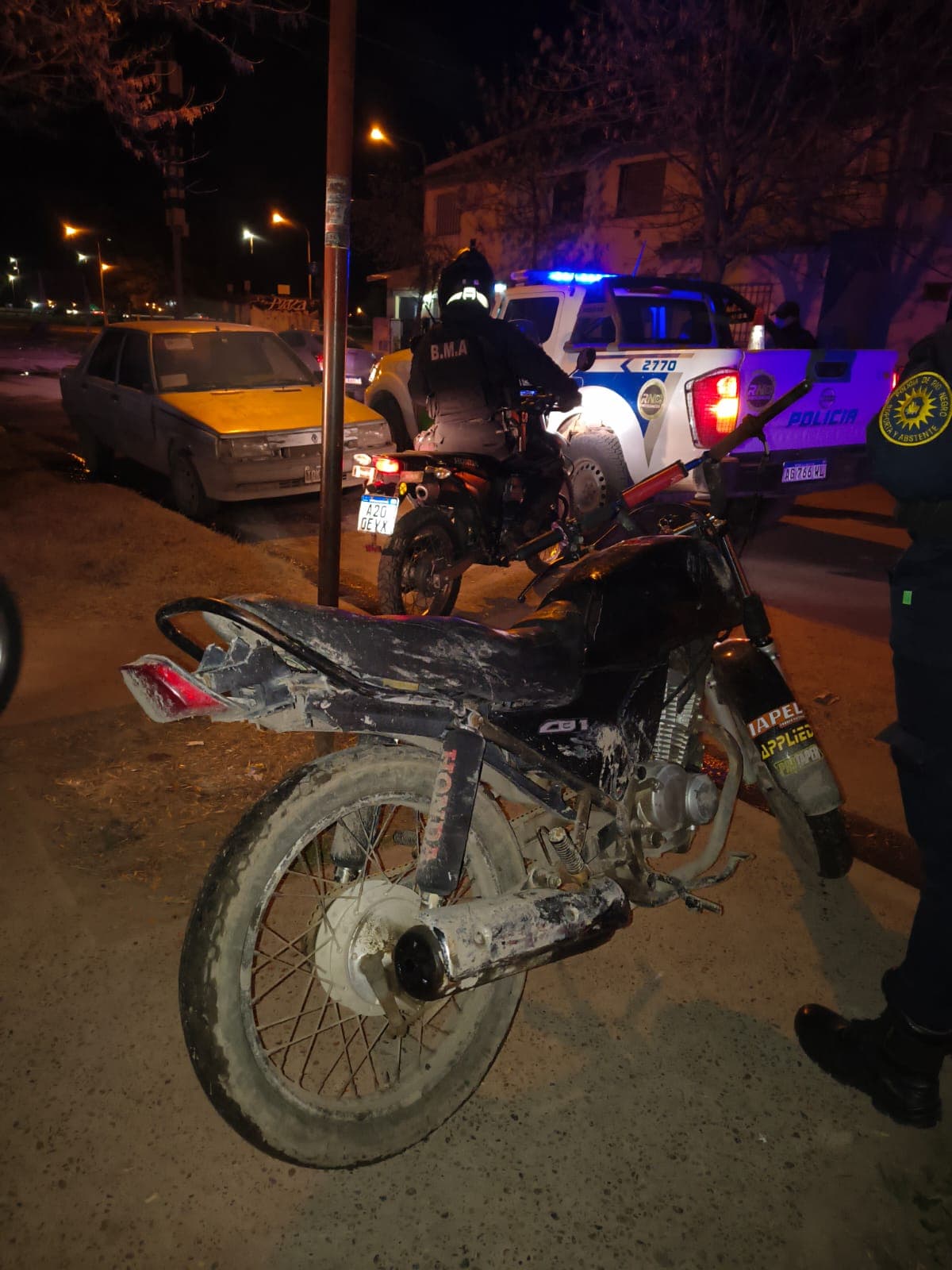 La policía de Viedma recuperó una motocicleta robada y un joven fue detenido