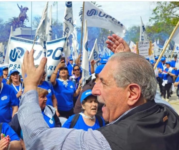 El titular de UPCN le exige al Gobierno que el pase a planta se concrete antes de noviembre
