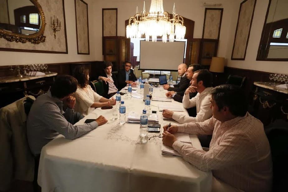 Se desarrollan una agenda común en temas de agua potable, saneamiento y riego