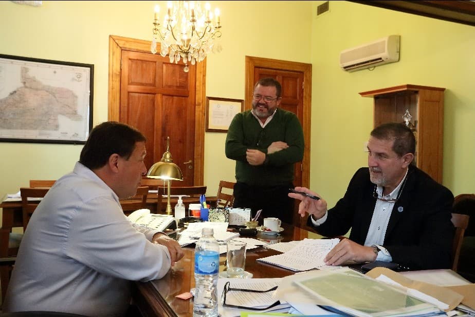 El municipio de Viedma recibe 6.000.000 de pesos de la devolución del 15% de coparticipación