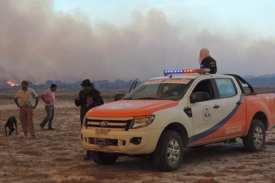 Trabajan en ocho focos activos en distintos puntos de la provincia