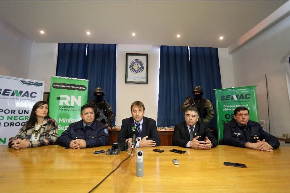 Casi un millón de pesos se secuestró en droga en SAO aseguró el ministro de Seguridad y Justicia
