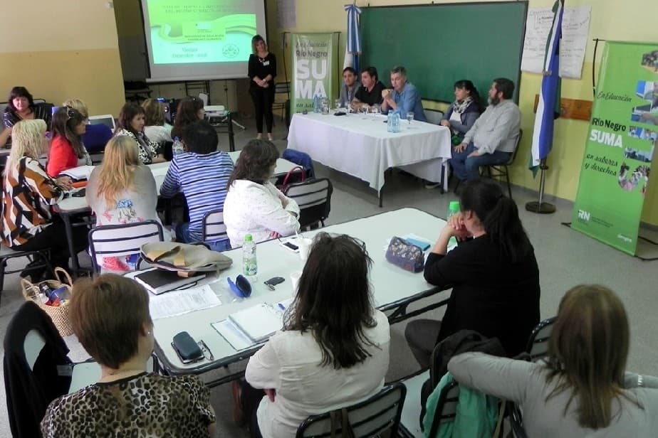 Actualizan los contenidos de la educación para jóvenes y adultos
