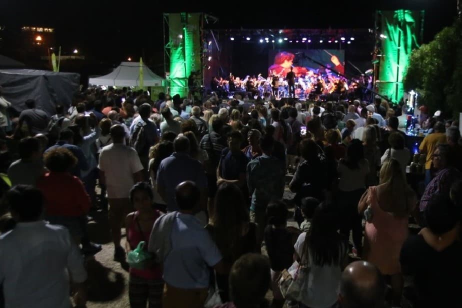 Con una paella gigante carraron los eventos provinciales en Las Grutas