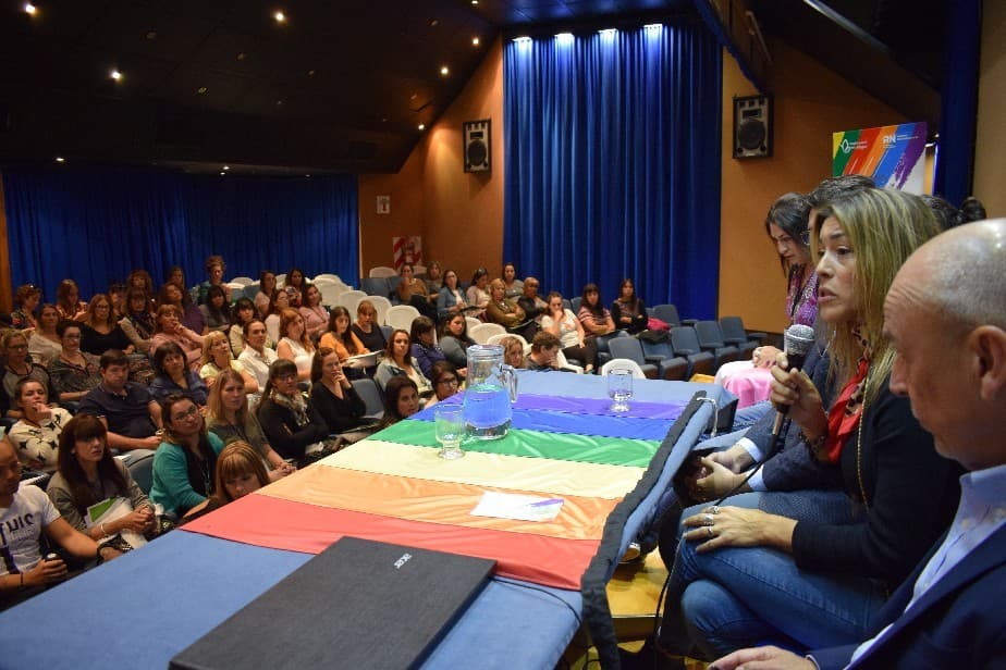 Con una gran participación se realizó la capacitación sobre diversidad y salud en la población Trans