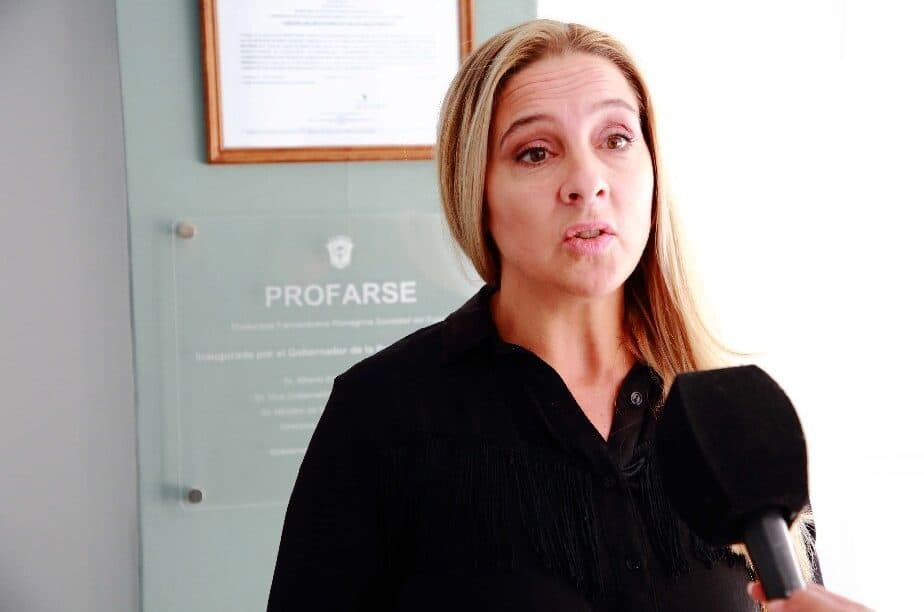 Entrevista a Marne Livigni (PROFARSE): Producción de alcohol en gel y medicamentos