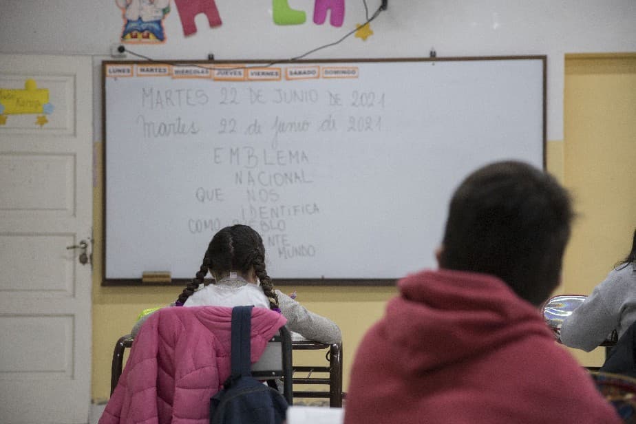 UnTER sigue criticando a Educación por el retorno a la presencialidad en las escuelas