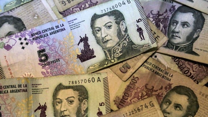 Los billetes de 5 pesos salen de circulación este sábado