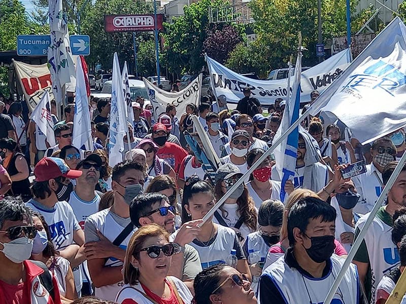 UnTER exige el pago de aguinaldo completo, «no se aceptará ningún pago en cuotas o con retraso»