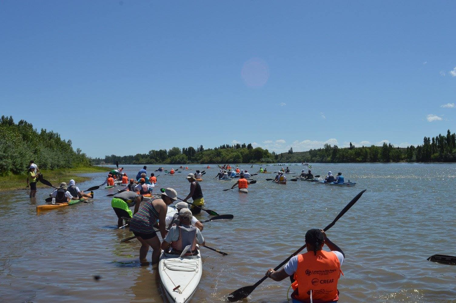 Se pone en marcha la 41° edición de la Regata del Río Negro