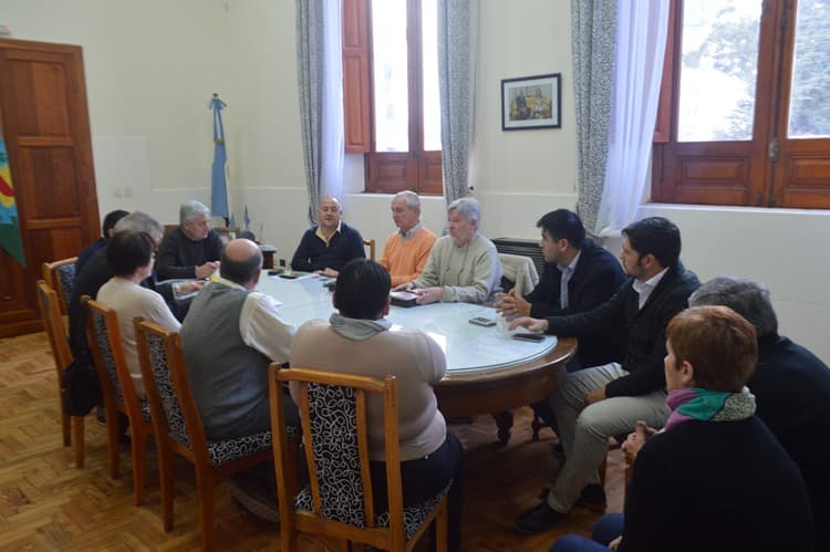Zara se reunió con los concejales por la semipeatonal de la calle Comodoro Rivadavia