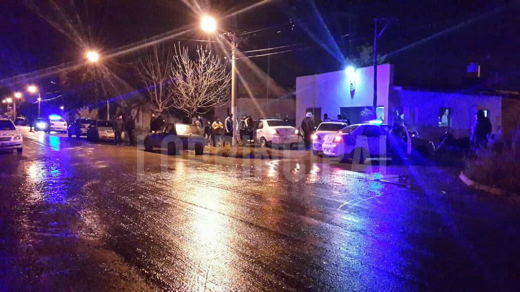 Disturbios en un Destacamento policial tras la detención de menores que le robaron a estudiante