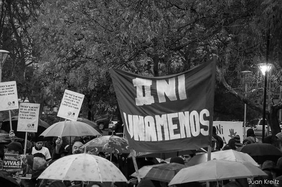 Los viedmenses unidos para que no haya #NiUnaMenos en la Argentina