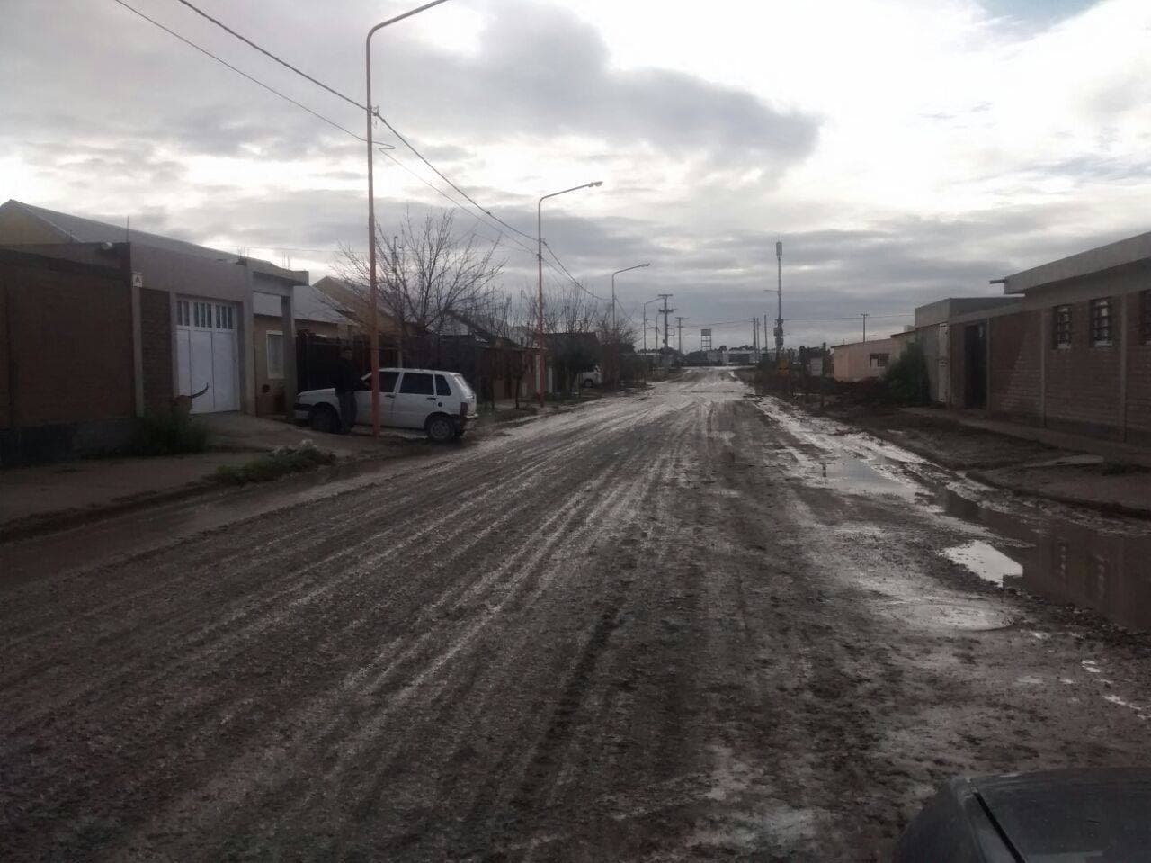 Se declaró la emergencia vial en Viedma por el mal estado de las calles