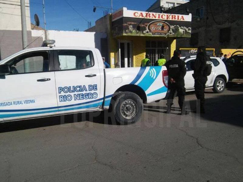 Carniceros se oponen a la inspección en sus negocios