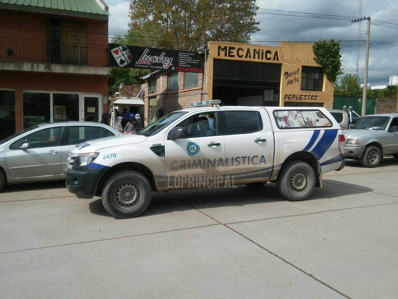Allanaron la casa de un policía tras el asalto a la Agencia de Seguros Generales