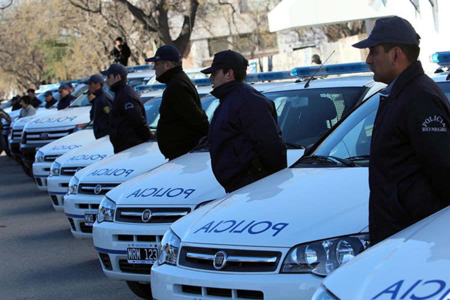 Comprarán 120 vehículos para la Policía por 51 millones de pesos