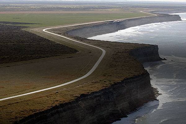 Se desplazó nuevamente el guardarrail en el “camino de costa”