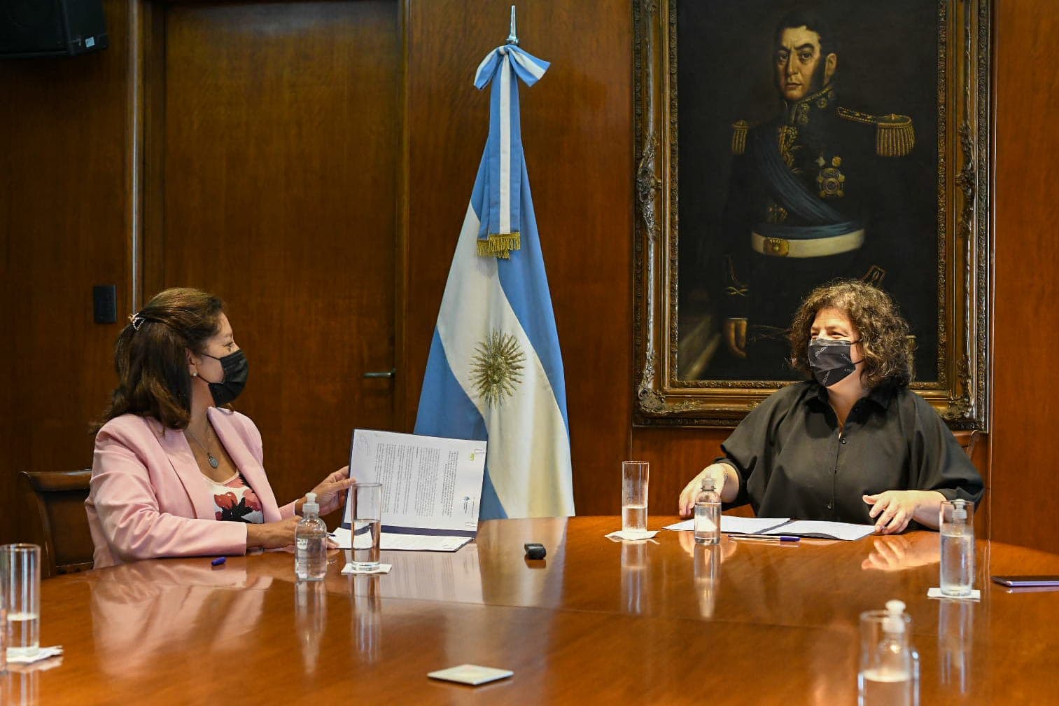 El laboratorio provincial, PROFARSE, proveerá medicamentos y suplementos nutricionales a Nación