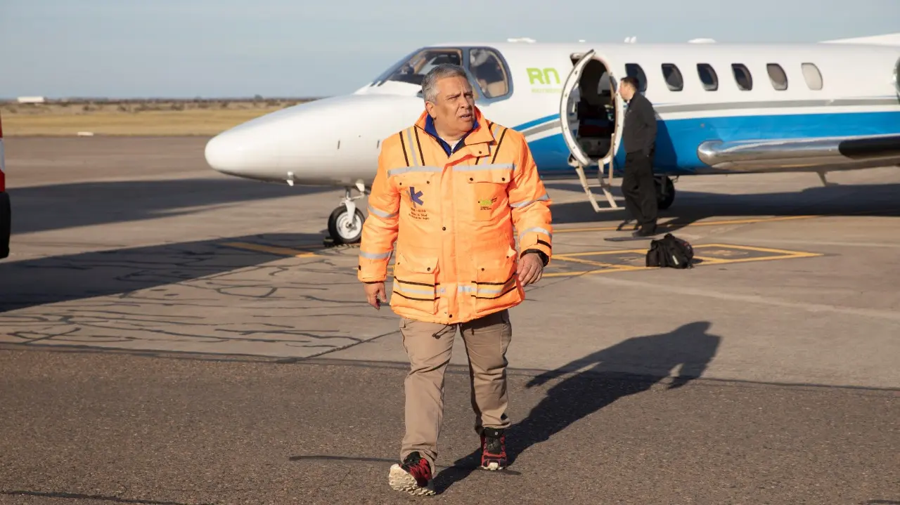 “Hoy tenemos el avión acá, en el hangar, un equipo listo, y esto nos da la posibilidad de preparar y salir en menor tiempo”