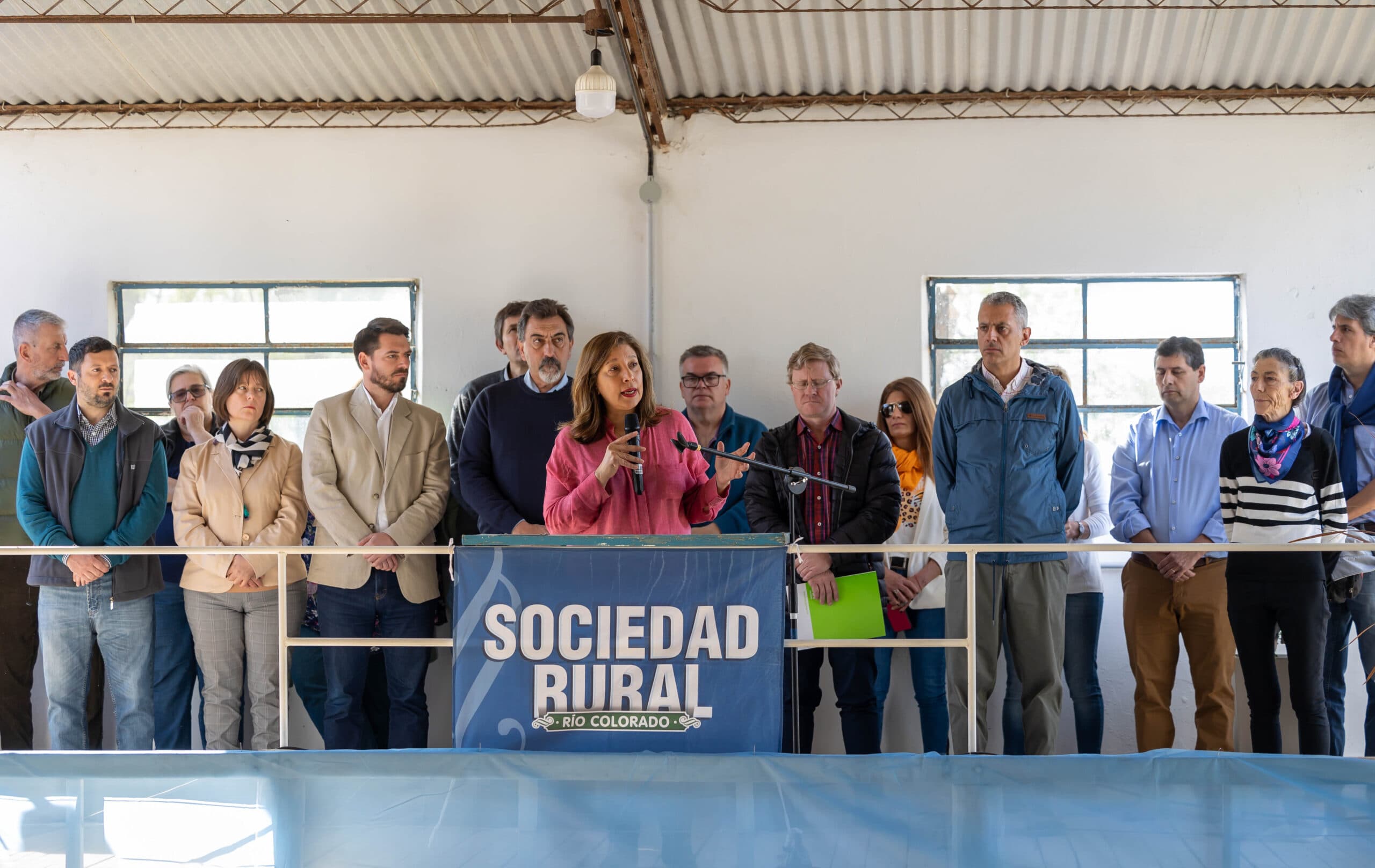 “La confrontación no nos lleva a ningún lado”, lo expresó Carreras en la Exposición Rural de Río Colorado