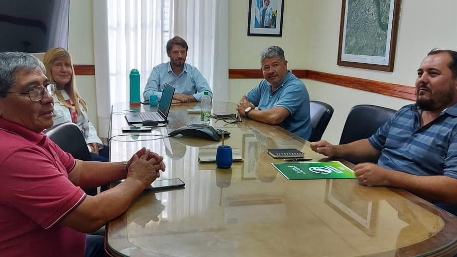 Un aumento salarial acumulativo ofreció el Gobierno a los gremios