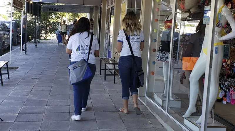 Se detectaron varias inconsistencias en los comercios según la Agencia de Recaudación en los controles de verano