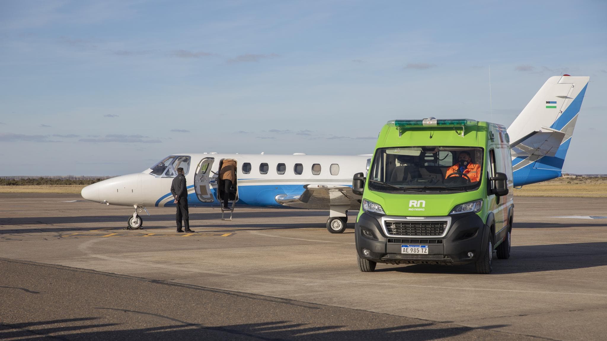 Un bebé recién nacido fue trasladado en un vuelo sanitario de Rio Negro a Buenos Aires