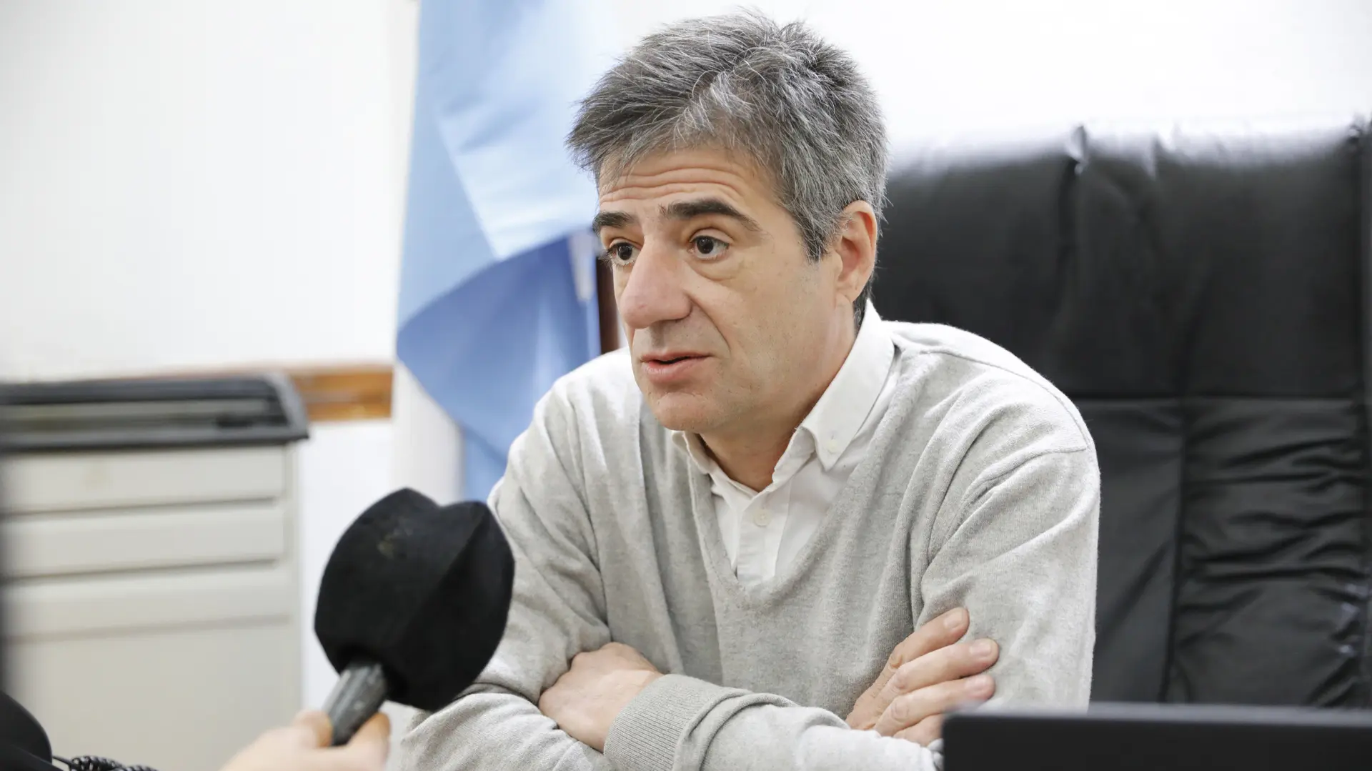 Por una mejora salarial el Gobierno y los gremios se reúnen en una nueva mesa de diálogo