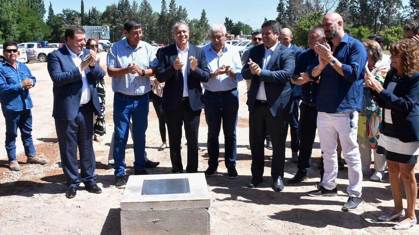 El Mandatario rionegrino instó, junto a su par neuquino, a defender los intereses del norte de la Patagonia