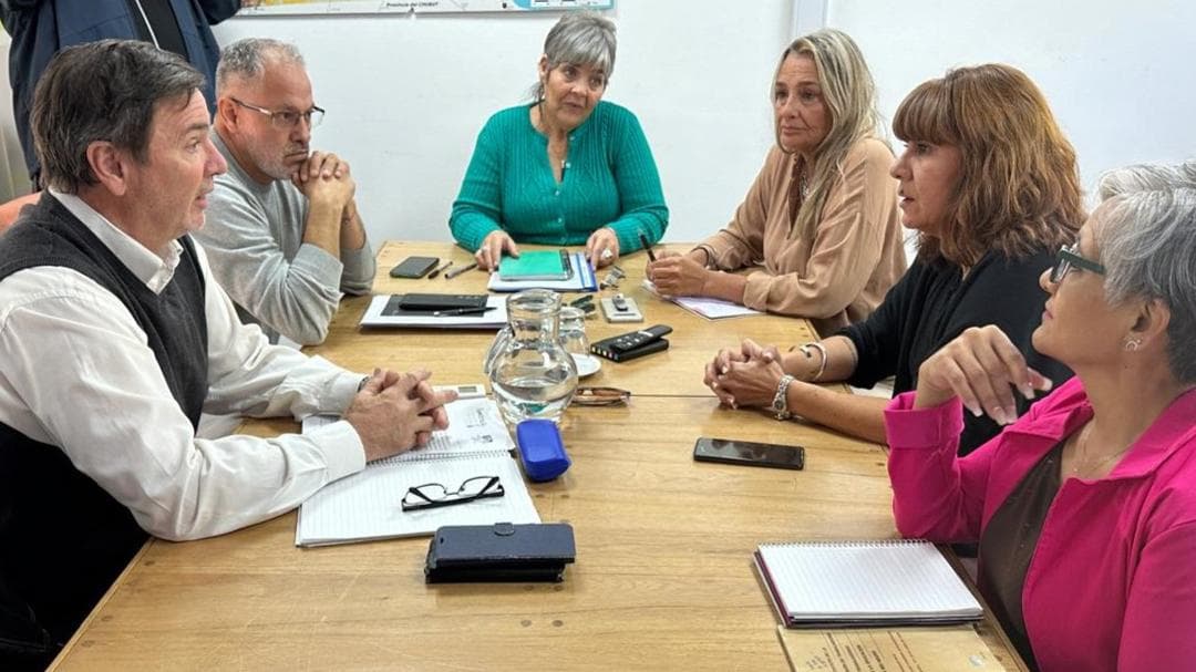 Un maestro de grado cobrará 620 mil pesos mensuales en Rio Negro