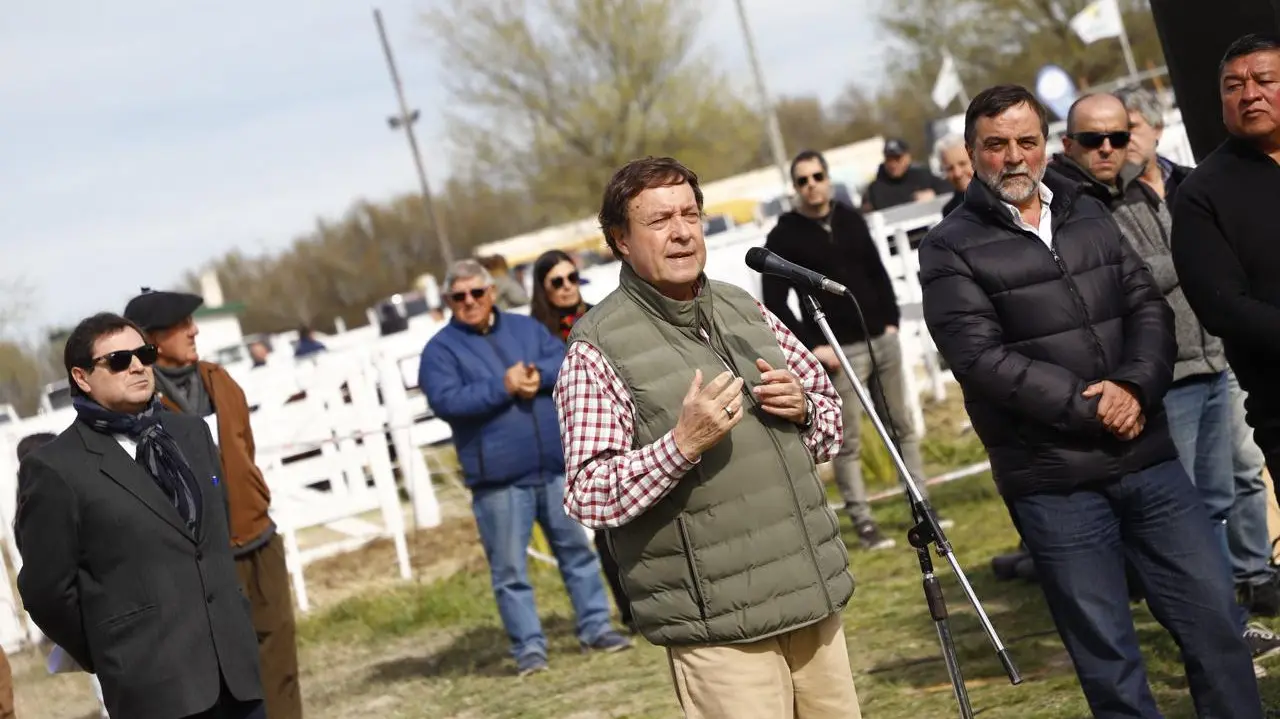 El gobernador anunció un plan para combatir el abigeato en zonas rurales