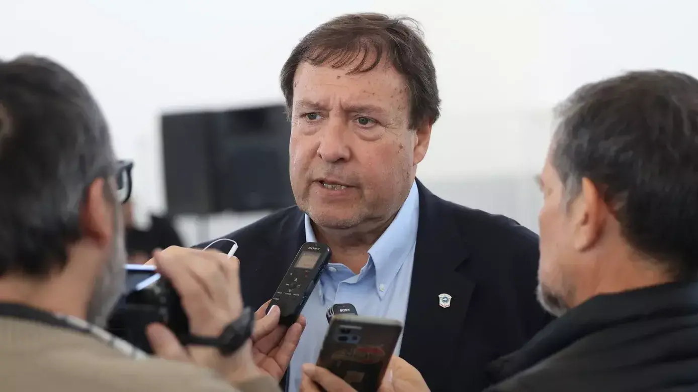 Ficha limpia para todas las candidaturas en Rio Negro propone Weretilneck