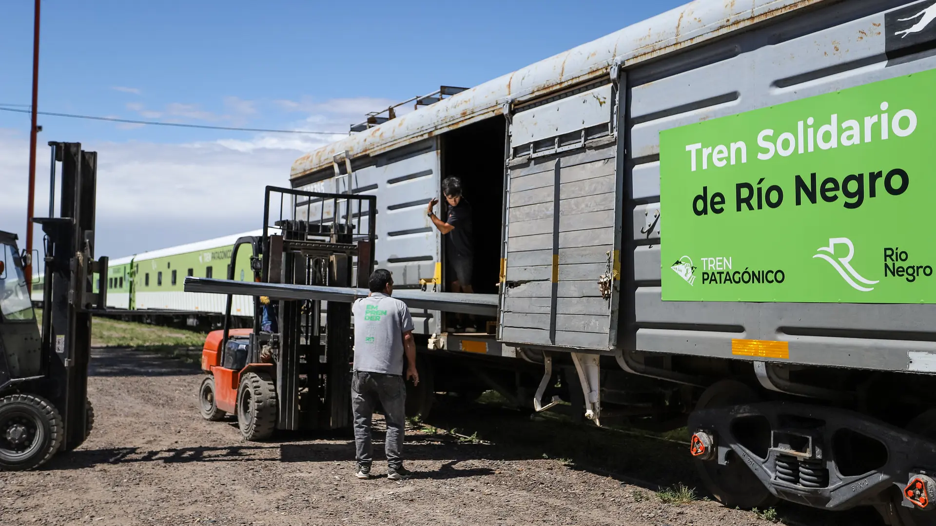 Comenzó la recolección de materiales para la reconstrucción de la localidad de El Bolsón que llevará el Tren Solidario