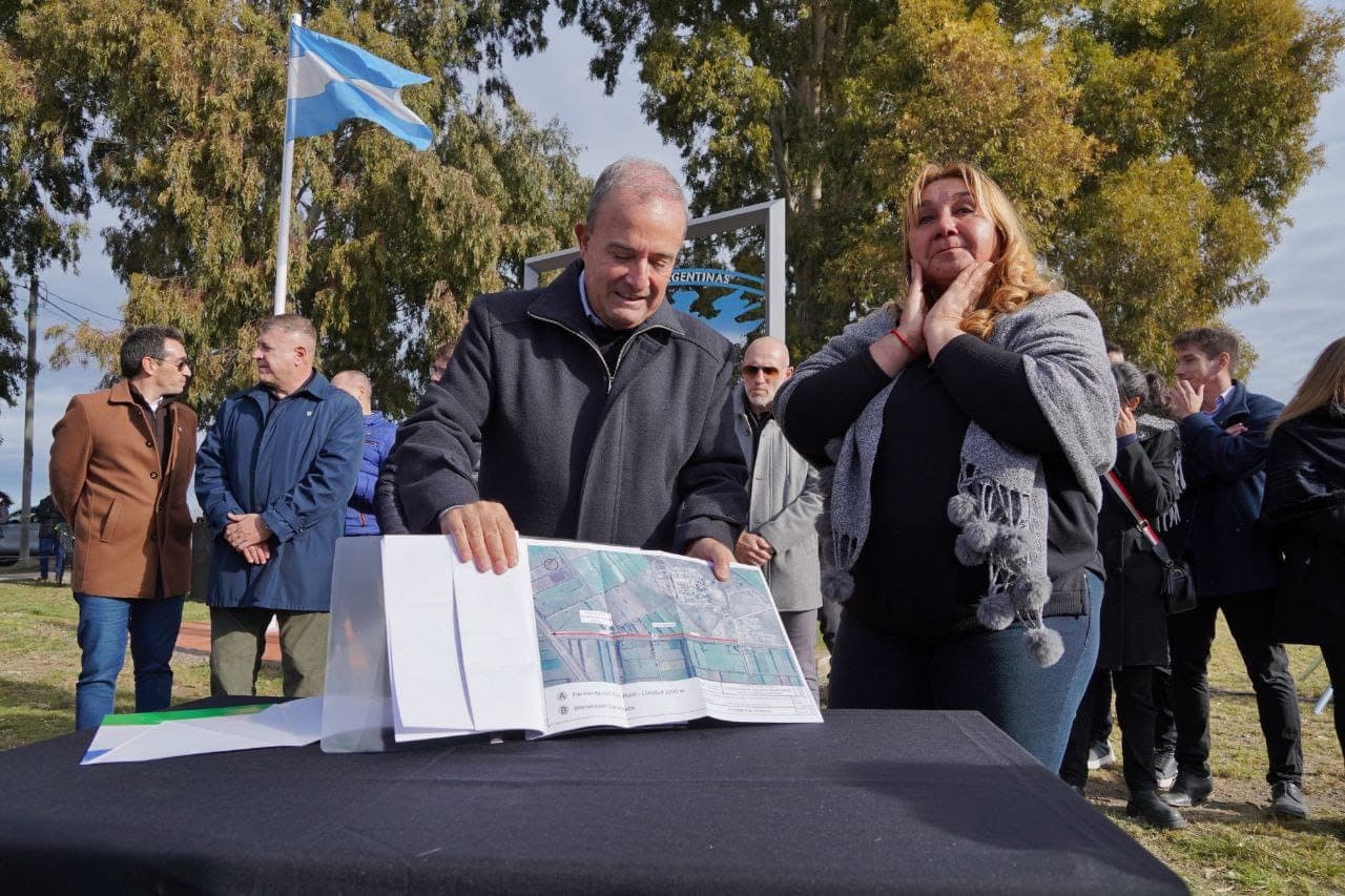 La entrada a San Javier será asfaltada el anunció se realizó en su aniversario