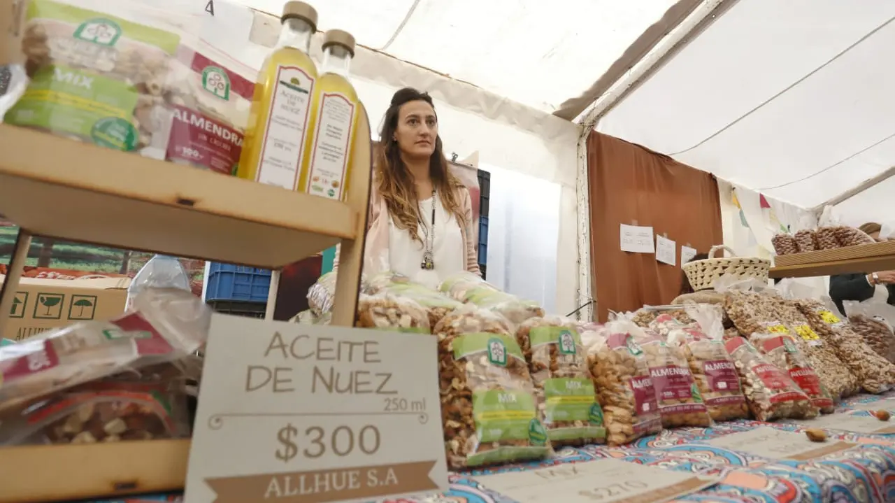Este sábado y domingo se realiza la 11° Fiesta Provincial de los Frutos Secos en Viedma