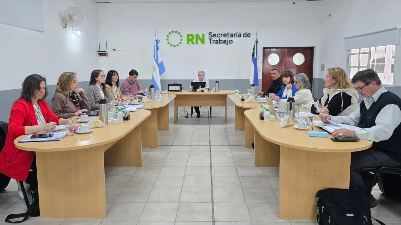El Gobierno afirma que los salarios docentes de Río Negro continúan por encima de la inflación