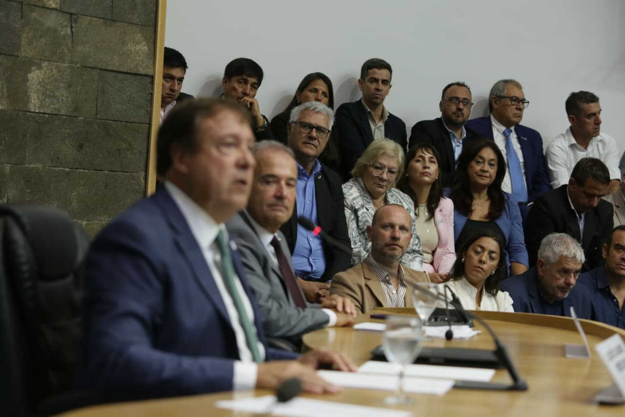 Weretilneck inauguró el 55º período de sesiones ordinarias de la Legislatura, «hoy Río Negro es una provincia en paz»