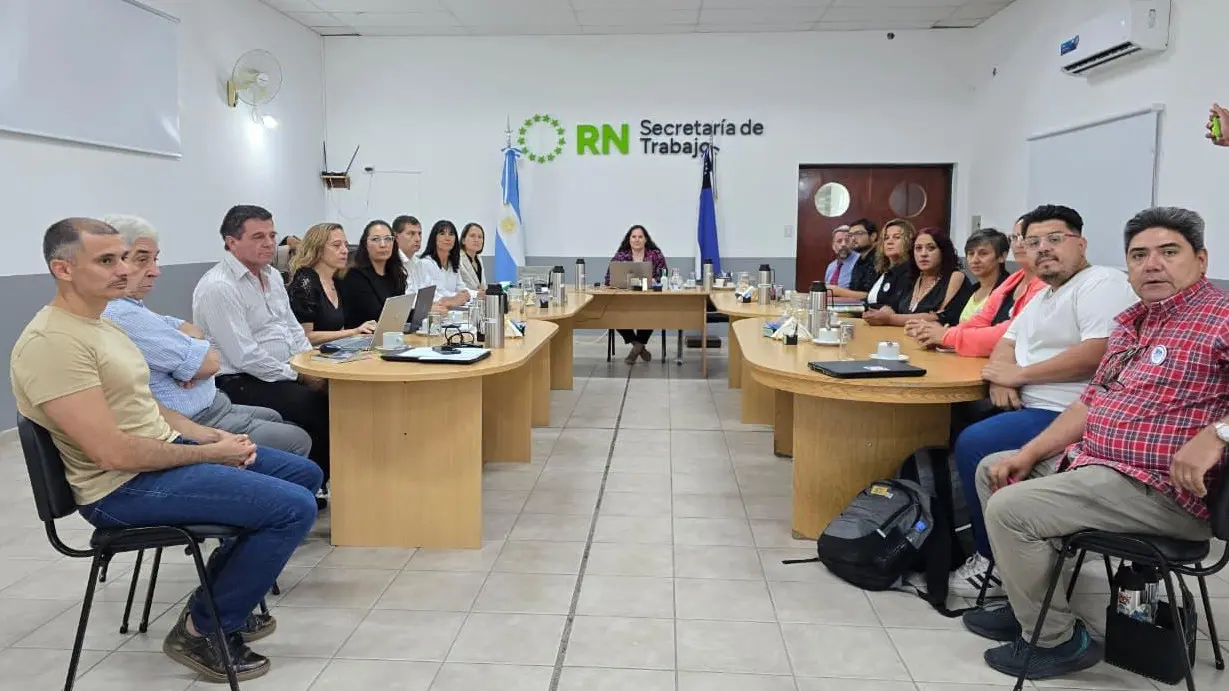 Una reunión sin grandes novedades salariales del Gobierno a la UnTER