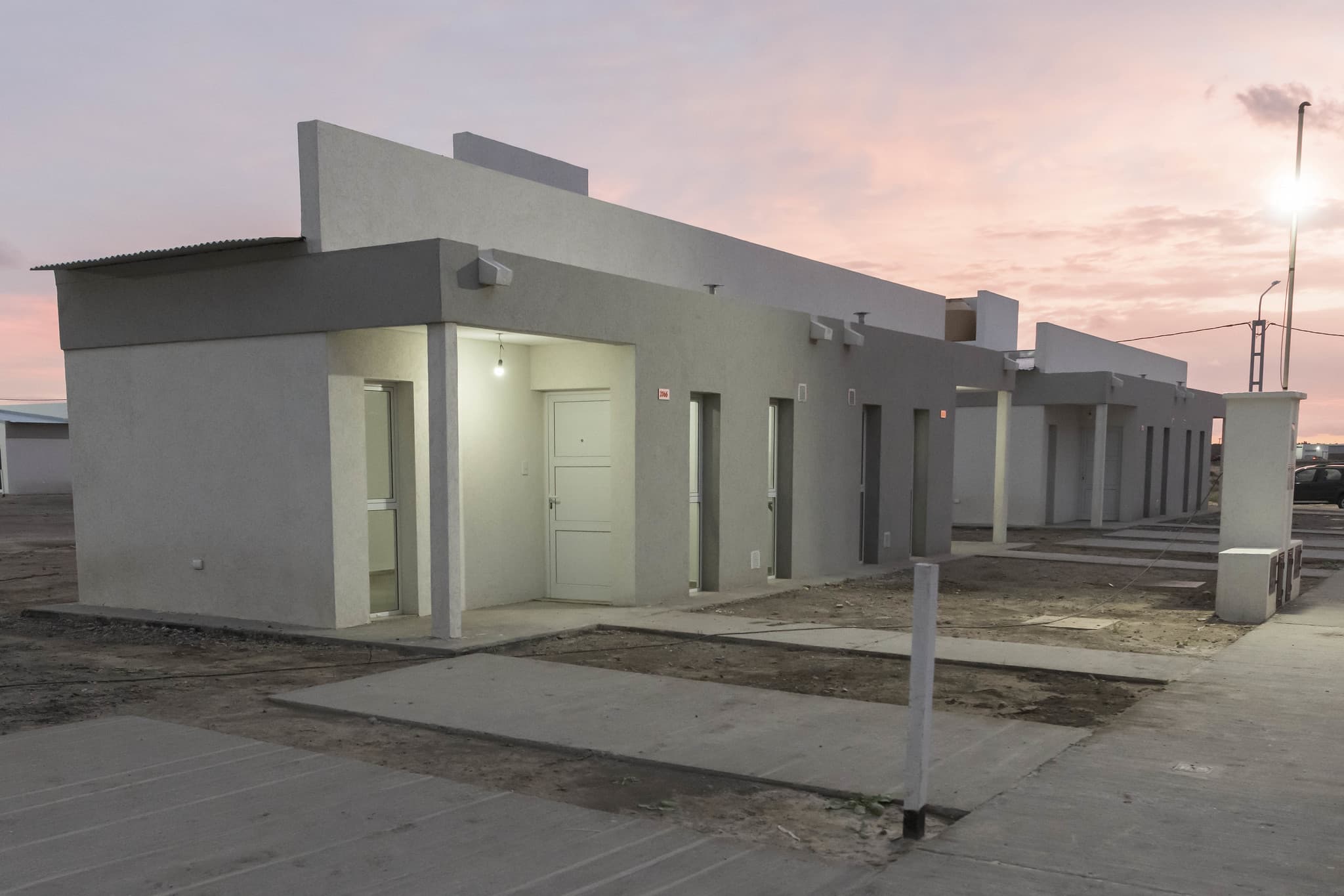 El IPPV junto a la Cooperativa de Vivienda Santa Clara entregaron 20 viviendas en Viedma