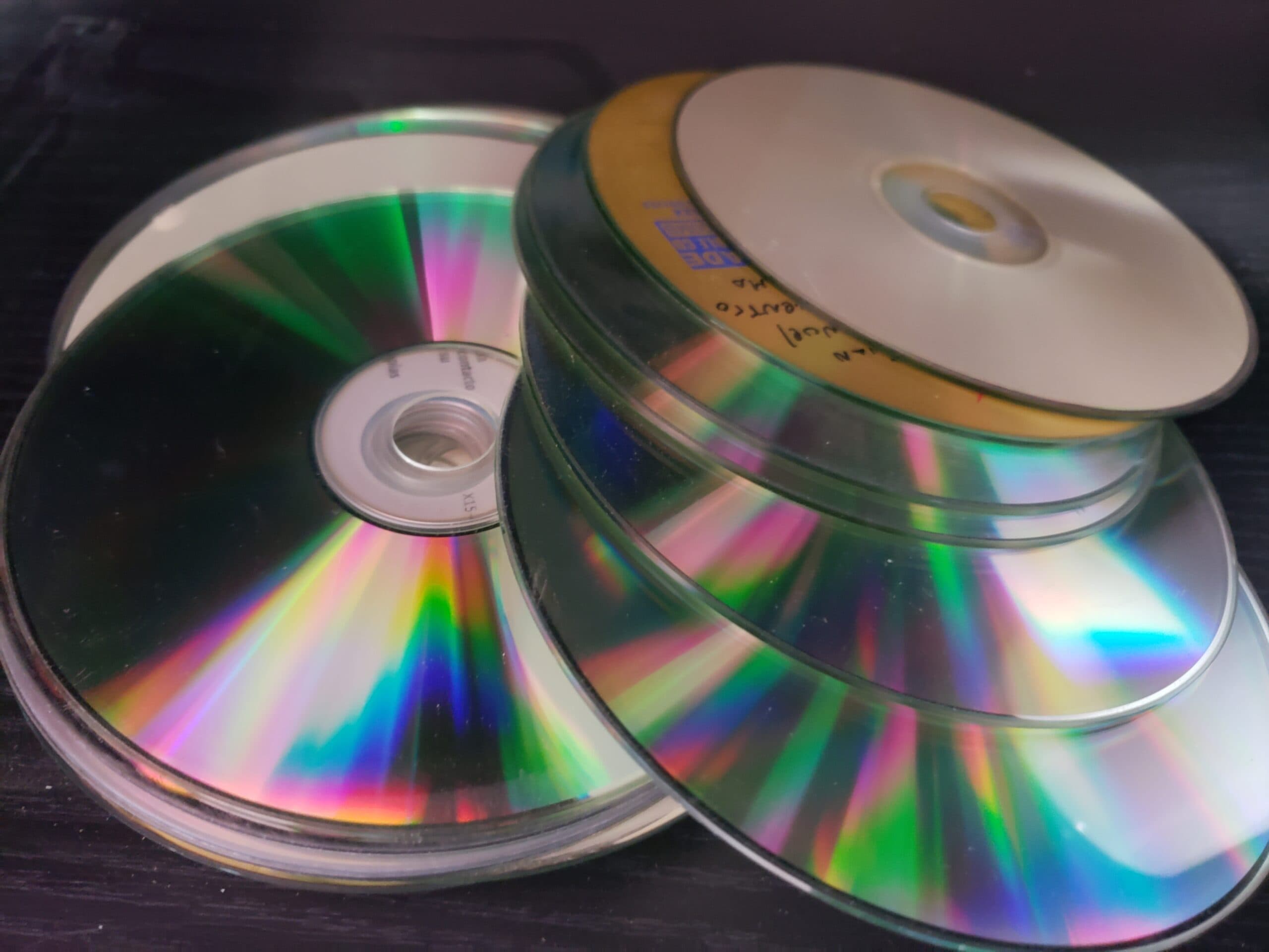 No recibirán más en Medio Ambiente documentación en formato digital CD-ROM y DVD