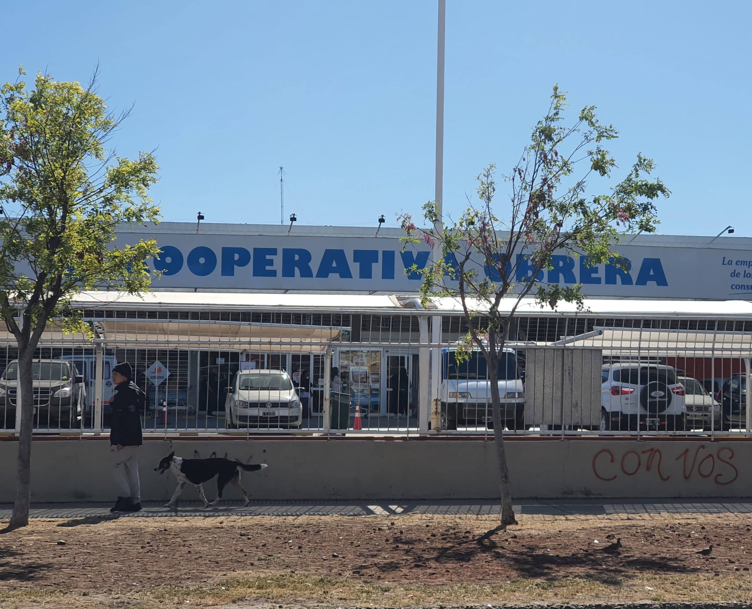 Encontraron un boquete en la Cooperativa Obrera, pero no ingresaron a robar