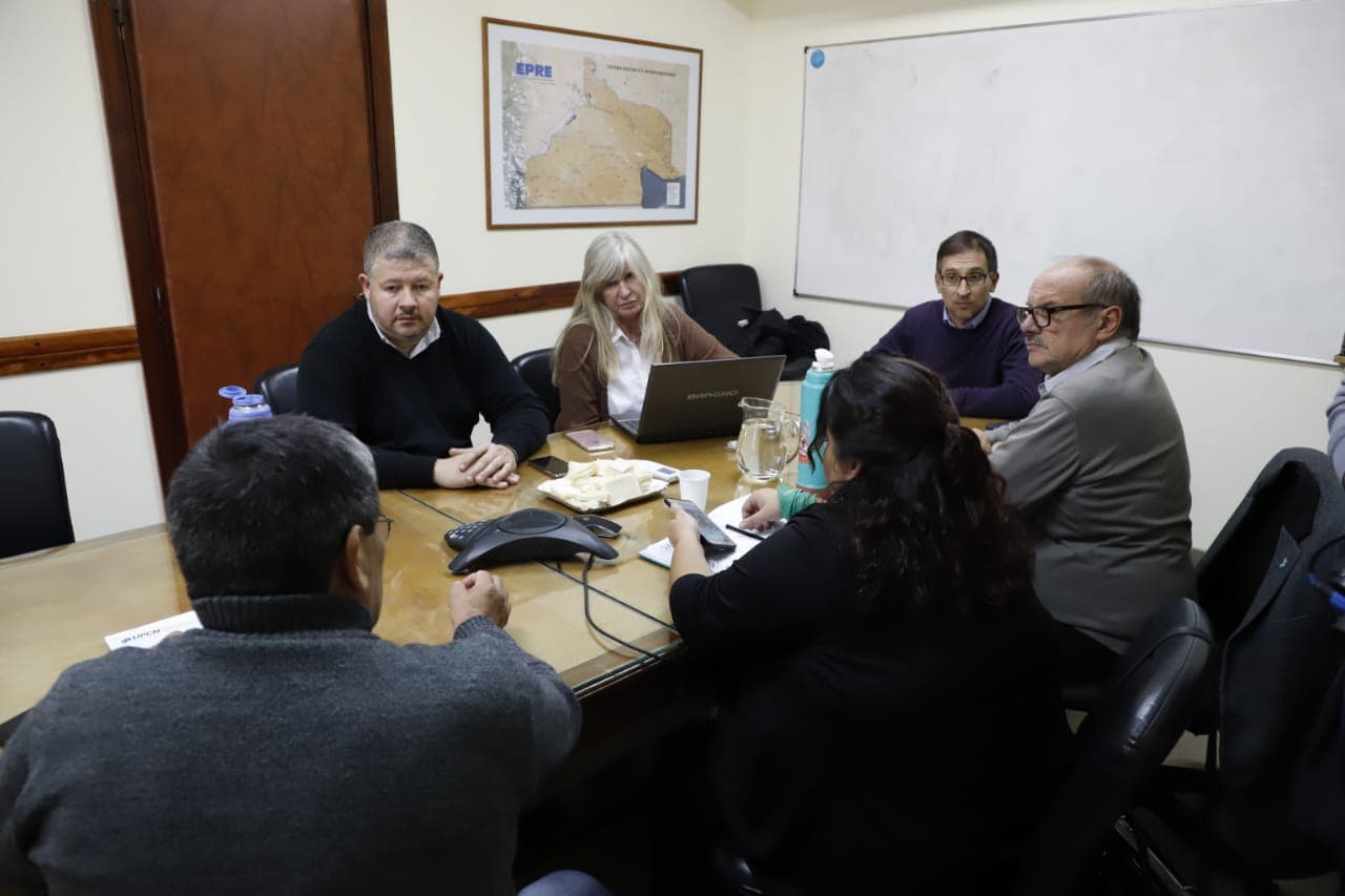 El Gobierno propuso un aumento del 6% para los empleados públicos para el próximo trimestre