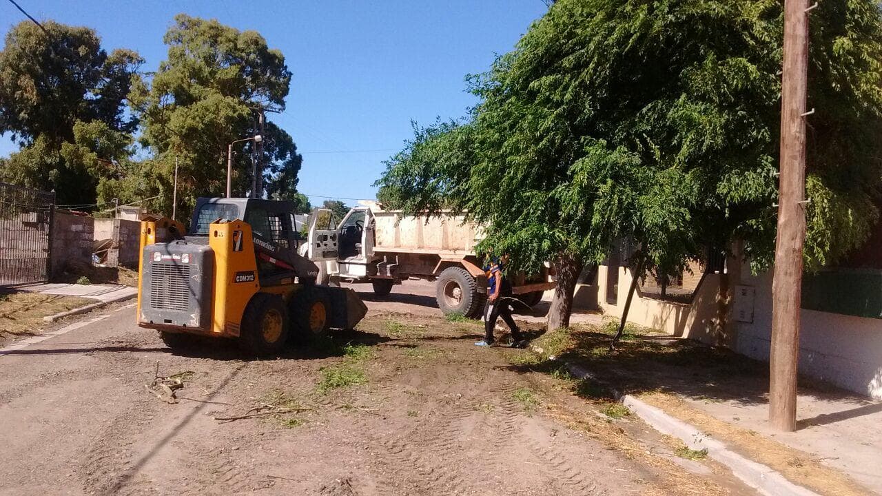 Varias complicaciones ocasionó el viento y la lluvia el viernes por la noche en El Cóndor