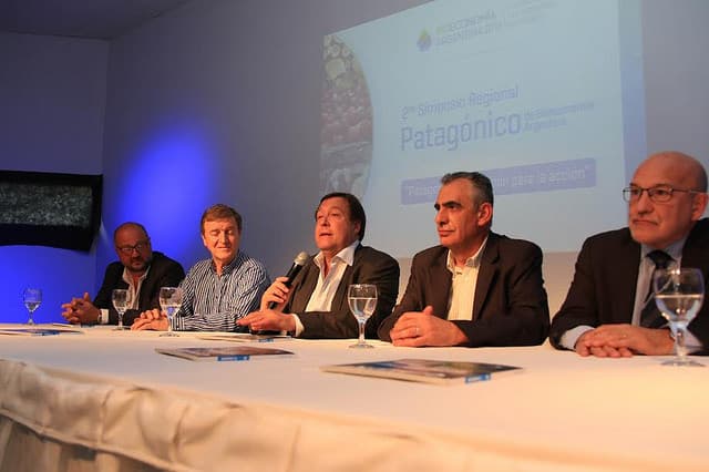 “Estamos viviendo una de esas épocas en las que no hay que temer a los debates ni a lo nuevo”